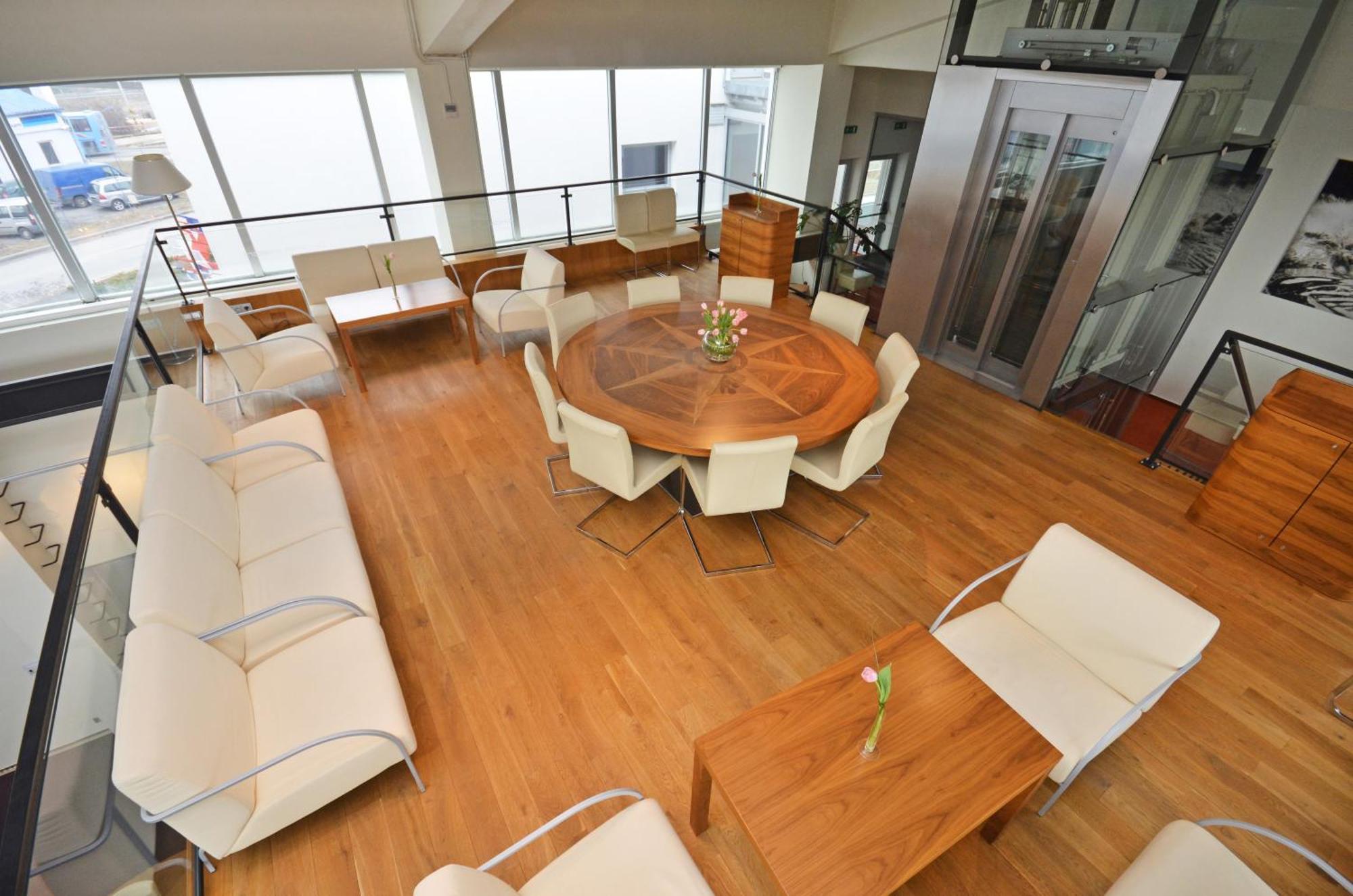 Restaurant & Design Hotel Noem Arch Брно Экстерьер фото